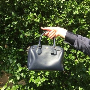navy blue coach purse